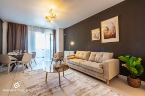 Central Spacious Apartment 1006